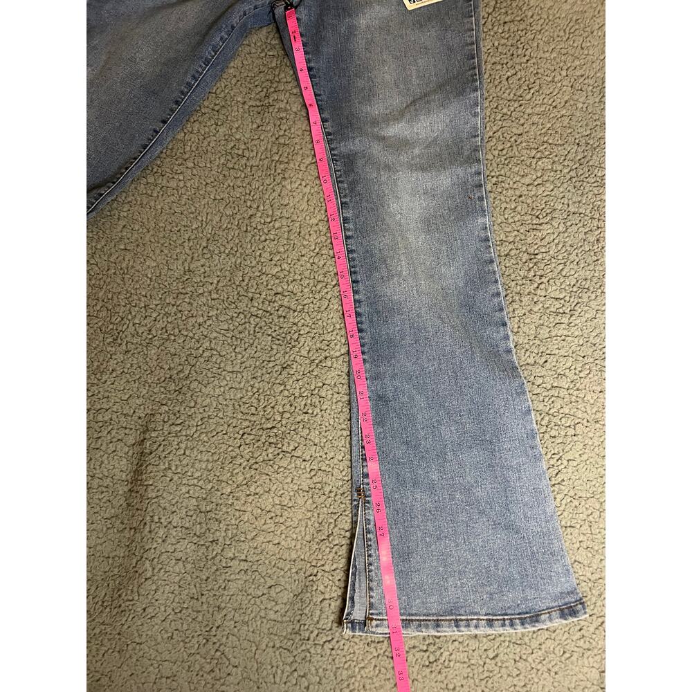 Rewash Low-rise Boot cut Size 9 (29) (B150243) - Picture 7 of 8